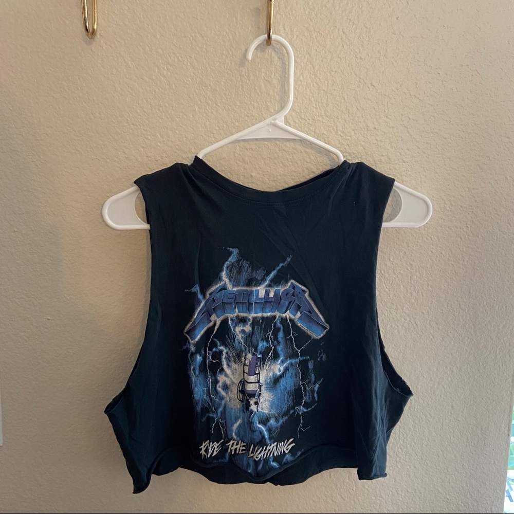 Crop top